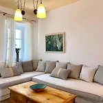 Ξενοδοχείο με διαμερίσματα νηρηίδες Platis Gialos (Sifnos)