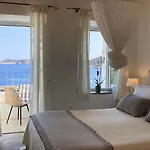 νηρηίδες Ξενοδοχείο με διαμερίσματα 4*