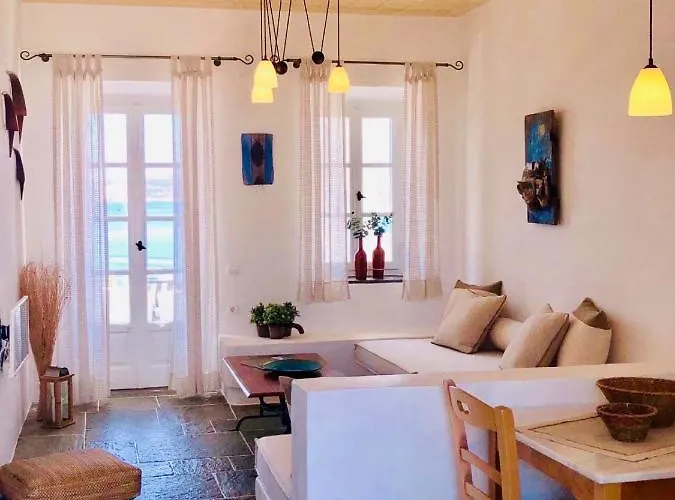 Apartahotel Niriedes Platis Gialos (Sifnos)