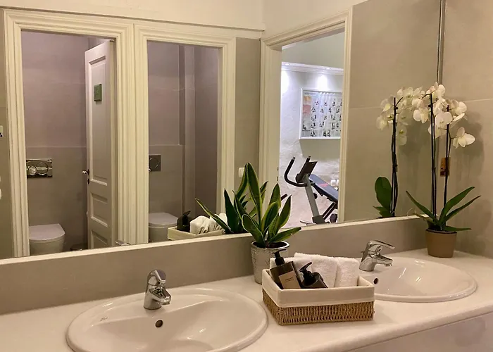 Apartahotel Niriedes Platis Gialos (Sifnos)