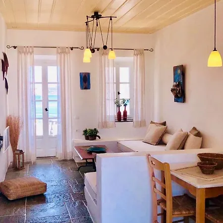 Apartahotel Niriedes Platis Gialos (Sifnos)