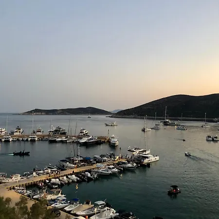 Aparthotel Niriedes Platis Gialos (Sifnos)