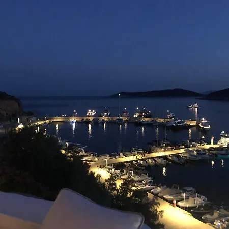 Aparthotel Niriedes Platis Gialos (Sifnos)