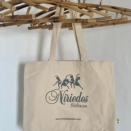 Niriedes Aparthotel Platis Gialos (Sifnos)