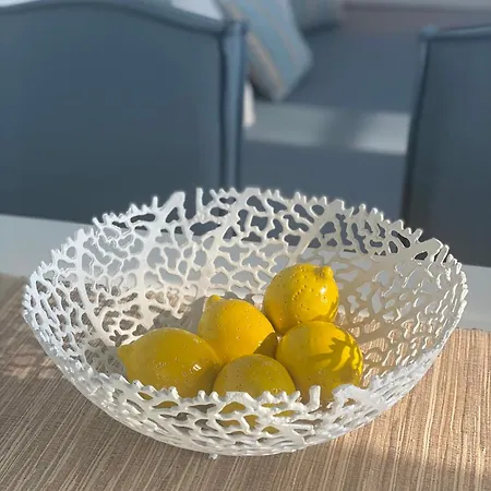 شقة فندقية نيريديس 4*