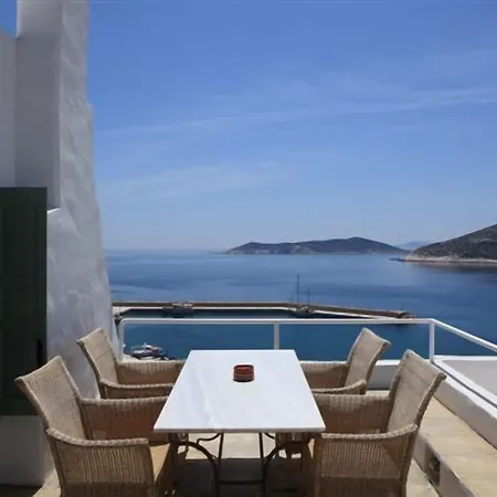 Niriedes Aparthotel Platis Gialos (Sifnos)