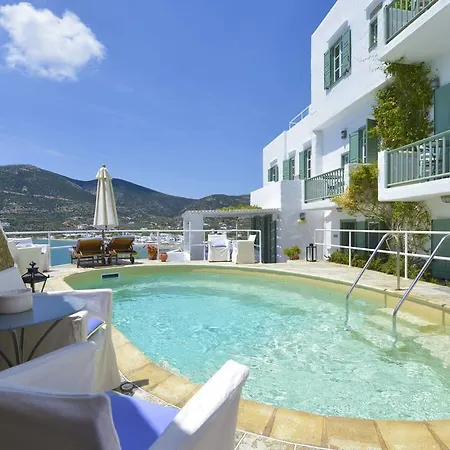 Aparthotel Niriedes 4*