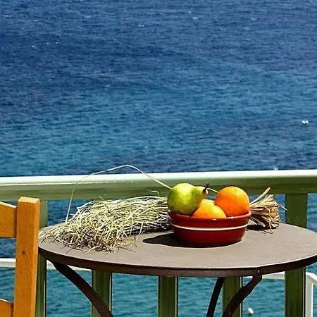 Niriedes Апарт-отель 4*