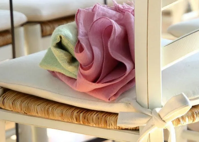 Niriedes Platis Gialos (Sifnos)